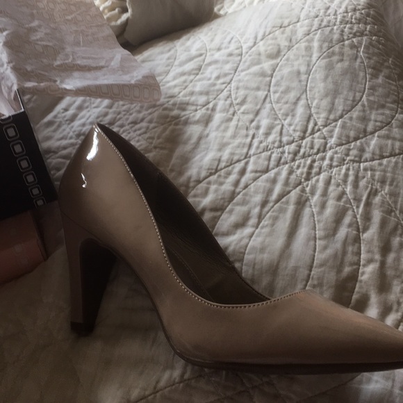 Shoes - Picture 2 of 2